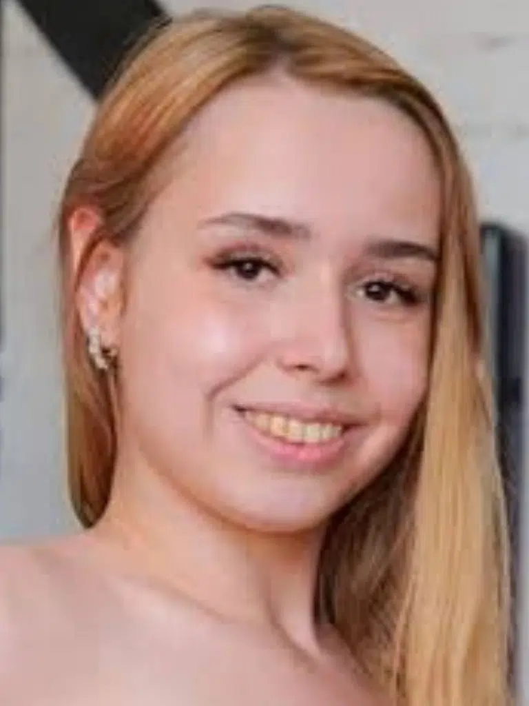 Annasteisa Cherry Biography: Wiki, Age, Career, Height, Weight, Husband, Net Worth & More